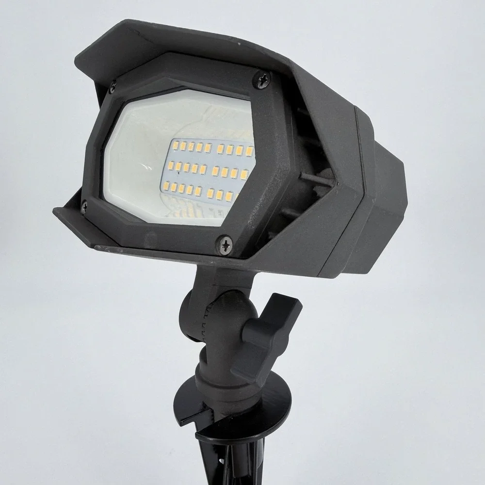 Portfolio 3-level Brightness 2000Lumen Bronze Low voltage Hardwire Flood Light